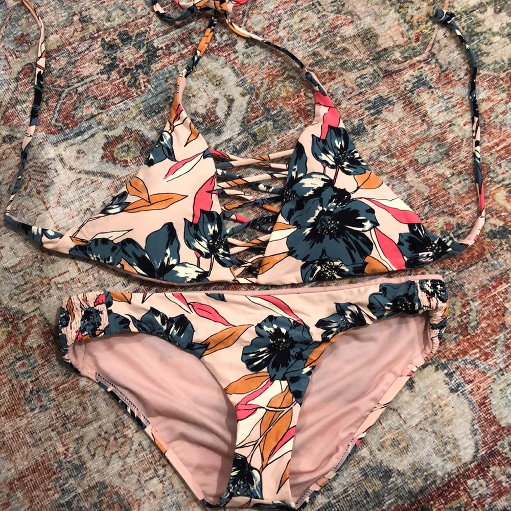 Billabong swimsuit